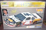 Hot Wheels Racing #44 KYLE PETTY BLUES BROTHERS 2000 GRAND PRIX MODEL KIT