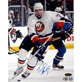 NHL Trent Hunter Islanders Vs Thrashers Autographed 8-by-10-Inch Photograph
