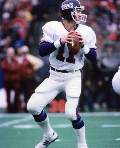 PHIL SIMMS NEW YORK GIANTS 8X10 SPORTS ACTION PHOTO (A)