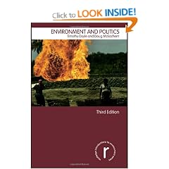 Environment and Politics (Routledge Introductions to Environment)