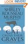 Cat Cross Their Graves: A Joe Grey Mystery (Joe Grey Mysteries)
