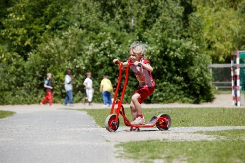 Viking Roller klein (Alter: 4-5 Jahre / Lenkerhöhe 76cm) von Winther