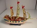 Gorgeous Boat Metal Sculpture Jewelry Box Decorative Miniature Accent Figurine — with Magneted Compartment
