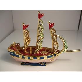Gorgeous Boat Metal Sculpture Jewelry Box Decorative Miniature Accent Figurine -- with Magneted Compartment