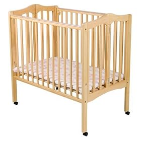 Click here to buy Delta Children's Products Portable Mini Crib in... by Delta Children's Products.