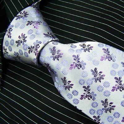 Brand New B. Boss Purple Silver Florals Silk Mens Neck Tie Zl1107