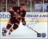 Jonathan Toews Chicago Blackhawks Autographed/Hand Signed 2009 Winter Classic 8x10 Photo