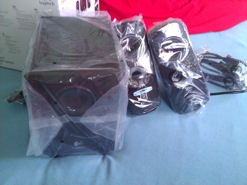 http://ecx.images-amazon.com/images/I/51UZUCe1-jL.jpg