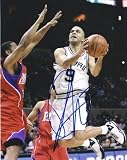 Tony Parker Autographed San Antonio Spurs 8x10 Photo