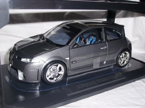 RENAULT MEGANE GRAU VAMPIRE TUNING