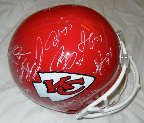 2011-12 Kansas City Chiefs Team Signed Full Size Helmet W/PROOF, Picture of The Players Signing For Us, Matt Cassel, Dwayne Bowe, Brandon Flowers, Derrick Johnson, And Many More