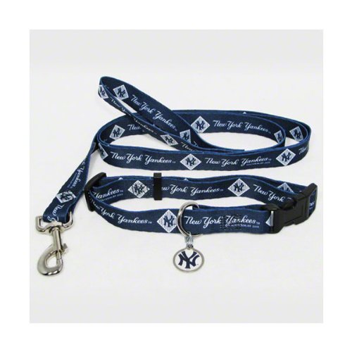 New York Yankees Dog Collar & Leash Set