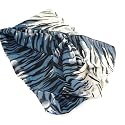 Stole "Peau De Tigre" blue.
