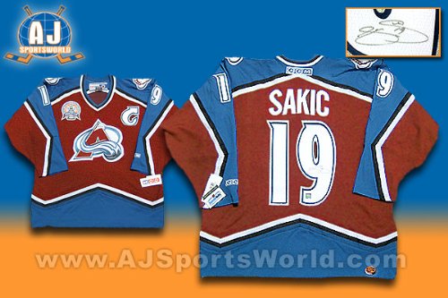 JOE SAKIC Colorado Avalanche Signed 2001 Cup JERSEY