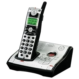 Click here to buy GE 28021EE3 Digital Cordless Telephone with Call Waiting Caller ID (3 handsets) by General Electric.