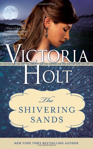 The Shivering Sands: A mysterious and suspenseful gothic romance (Casablanca Classics)