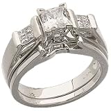 Princess Cut Diamond Semi-Mount Wedding Ring Set (Center stone is not included)