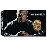 The Shield: The Complete Seriesby Michael Chiklis