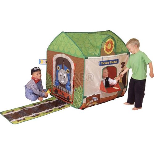 Childrens Toyshop  Toys : Thomas & Friends Engine Shed