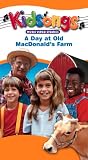 Kidsongs - A Day at Old MacDonald's Farm [VHS]