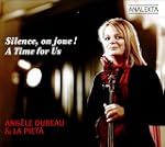 Silence, on joue! (A Time For Us)