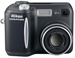 Nikon Coolpix 885 3MP Digital Camera w/ 3x Optical Zoom