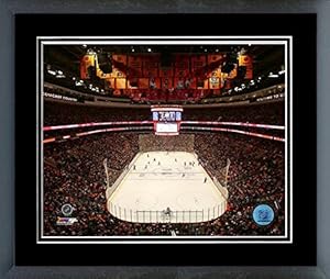 Amazon.com - Wells Fargo Center...