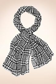 Lightweight Houndstooth Print Scarf