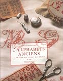 Alphabets anciens a broder au point de croix