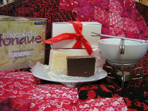 Adams Farm 1 lb Homemade Chocolate Fudge Fondue Gift Set by Chocolate Fondue