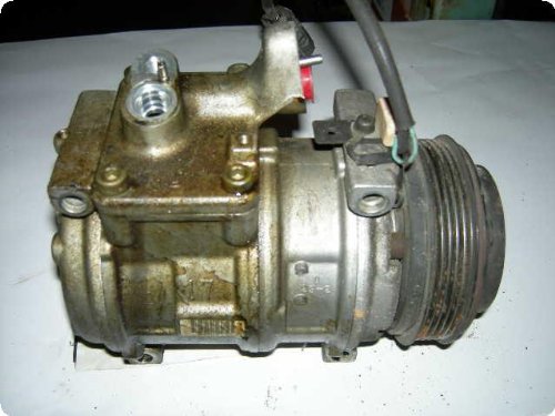 AC Compressor : BMW 740i 95-97