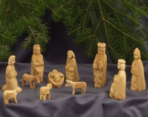 presepio per bambini. Semplici statuette per il presepio. 11 pz. Altezza ca. 10 cm. Intagliate a mano in legno d'ulivo di Betlemme. (senza stalla)