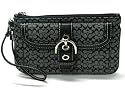 AUTHENTIC COACH SOHO MINI SIGNATURE LARGE WRISTLET 40585 (Black/Black)