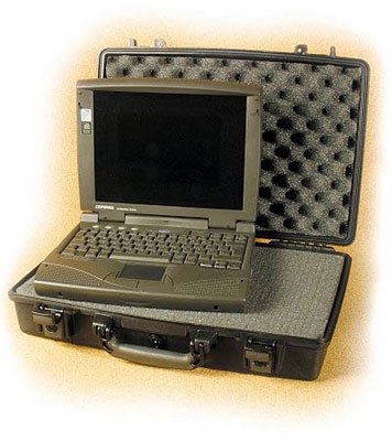 Peli 1490 Koffer f&uuml;r Notebook mit Schaum schwarz Preisvergleich