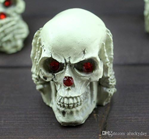 Aluckyday 1 Set/3 Pcs Novelty Creative Toys Halloween Christmas Crafts Resin Skull Home Decoration Resin