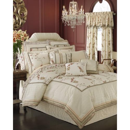 Croscill Rose Garden Queen Comforter Set