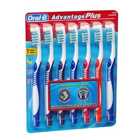 Oral-B Advantage Plus Soft ToothBrush - 7 Brushes