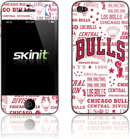 Skinit Chicago Bulls Historic Blast Vinyl Skin for Apple iPhone 4 / 4S
