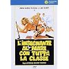 L' Insegnante Al Mare Con Tutta La Classe