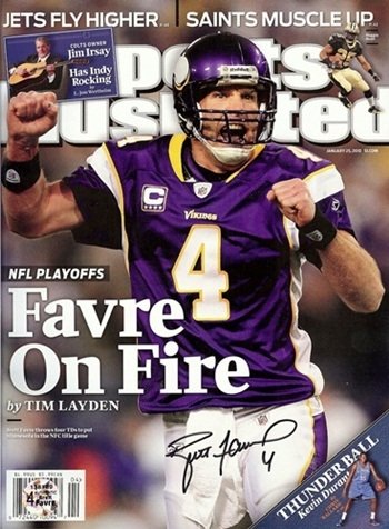 Brett Favre Autographed/Hand Signed Sports Illustrated Vikings