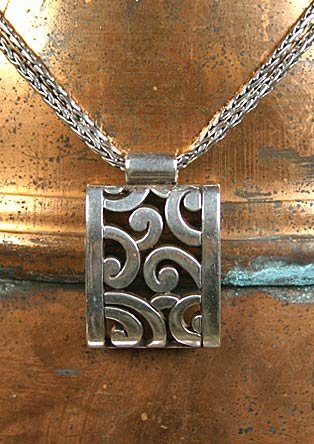 Click here to buy Deco Lace Necklace.