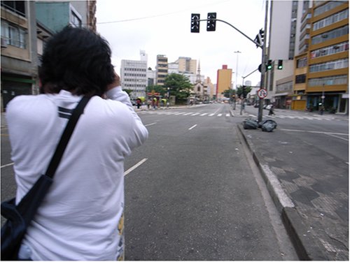 Cover image : 森山大道「サンパウロ、路上にて」 [DVD]