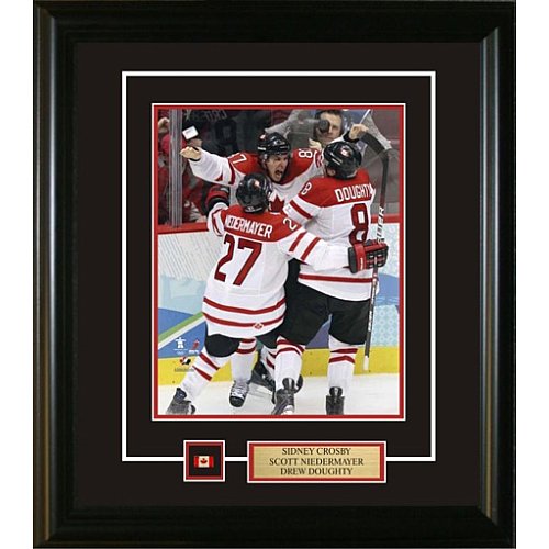Frameworth Team Canada 2010 Iihf Olympics Sidney Crosby, Scott Niedermayer, Drew Doughty Gold Medal Framed Pin & Print