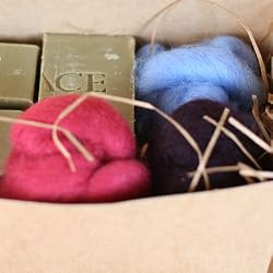 Spiderfelt Lavender Soap Felt Felting Kit Beginner w/ Wool Roving Soap