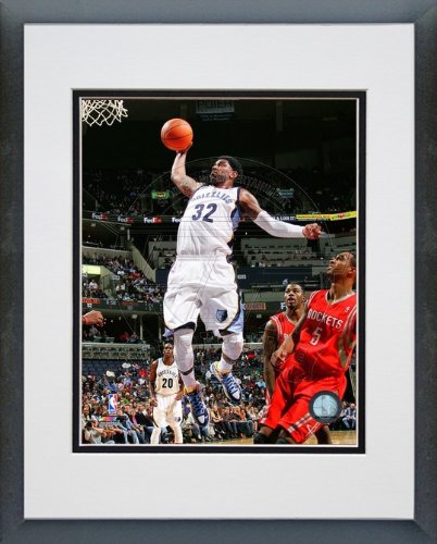 O.J. Mayo Memphis Grizzlies - NBA Framed and Matted Photo - 2011-12 Action - 16x20 Photo