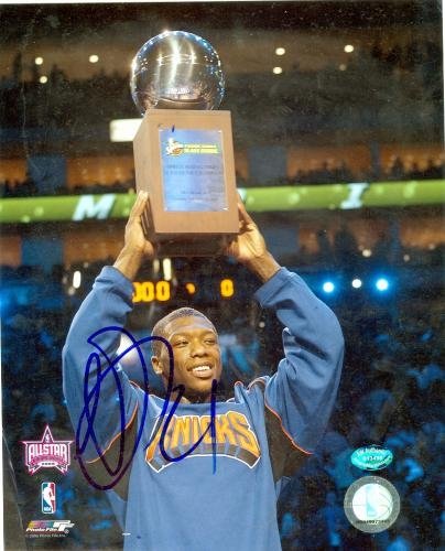Nate Robinson Autographed/Hand Signed 8x10 Photo (New York Knicks) slightly damaged