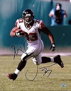 Autographed Turner Photo - 11x14 #j36397 - PSA/DNA Certified - Autographed NFL Photos