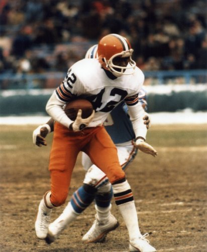PAUL WARFIELD CLEVELAND BROWNS 8X10 SPORTS ACTION PHOTO (F)