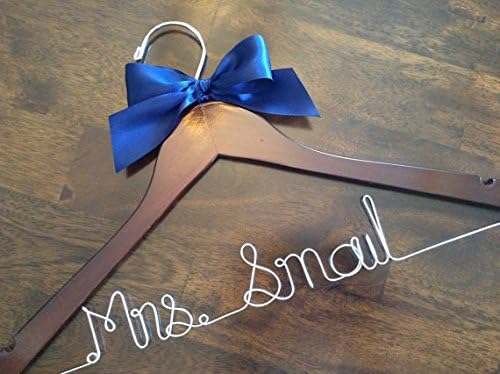 Perosnalized Wedding Hanger with Bow, Custom Wedding Name Hanger, Bridal Shower Gift