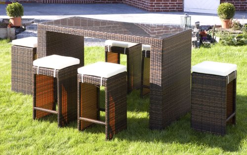 Exklusive Gartenbar aus Polyrattan in braun
